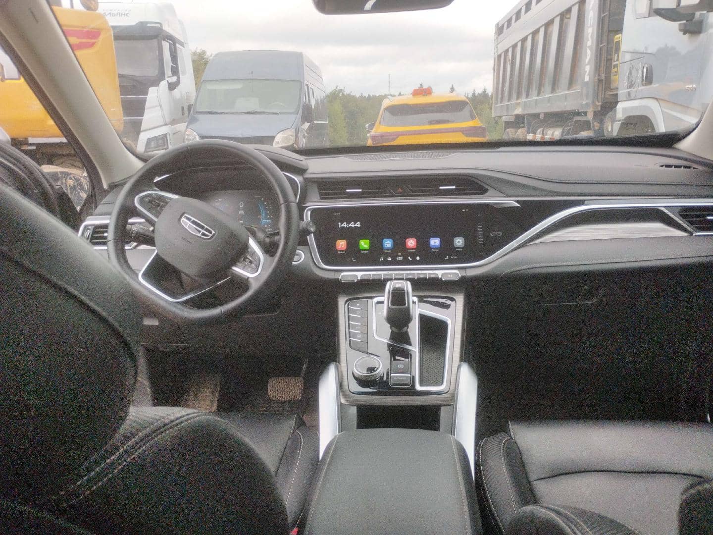 Geely Atlas Pro,  83 361 км, 2024 года в лизинг