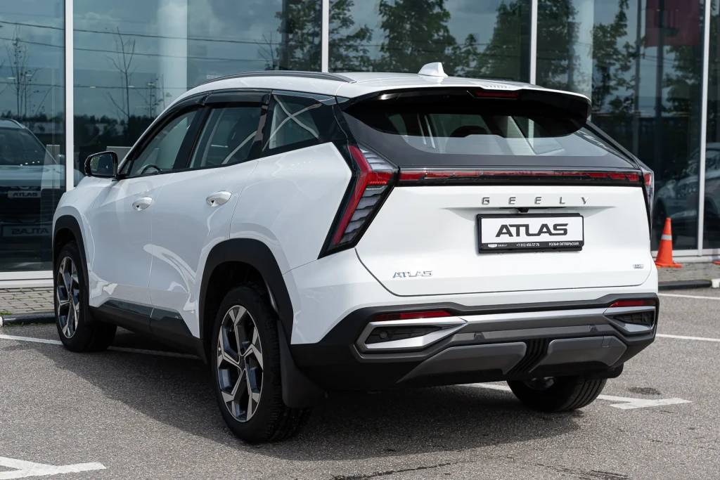 Geely Atlas Luxury 2.0T 8AT 4WD
