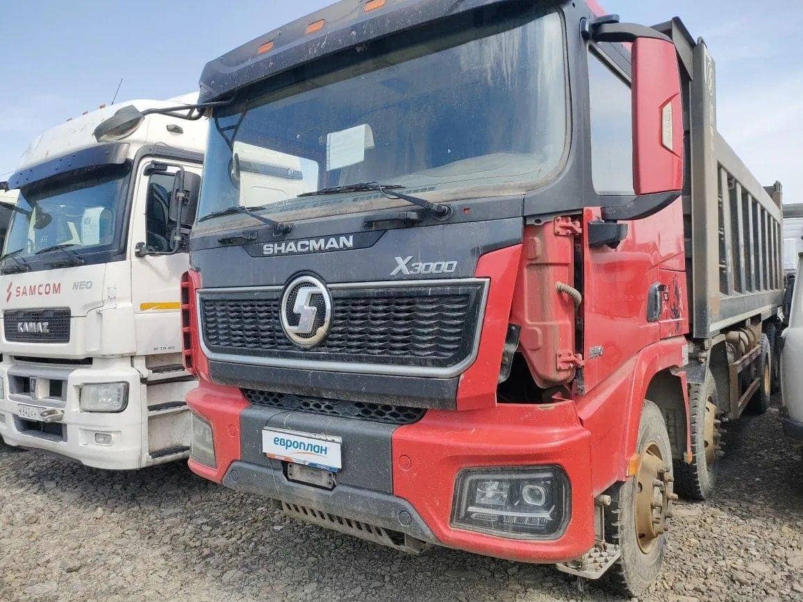 Shacman SX331863366 (скальный кузов)