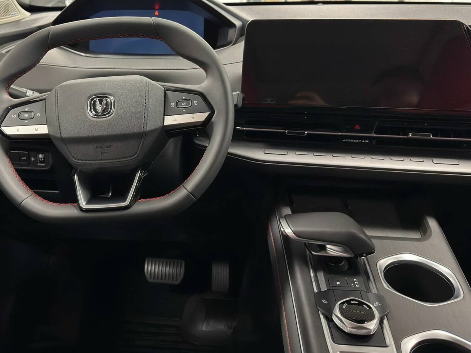 Changan Uni-S Tech 1.5T 7DCT