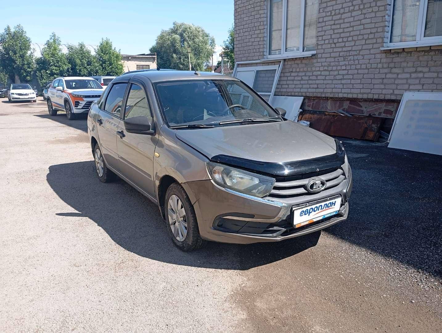 Lada Granta седан,  268 423 км, 2021 года в лизинг