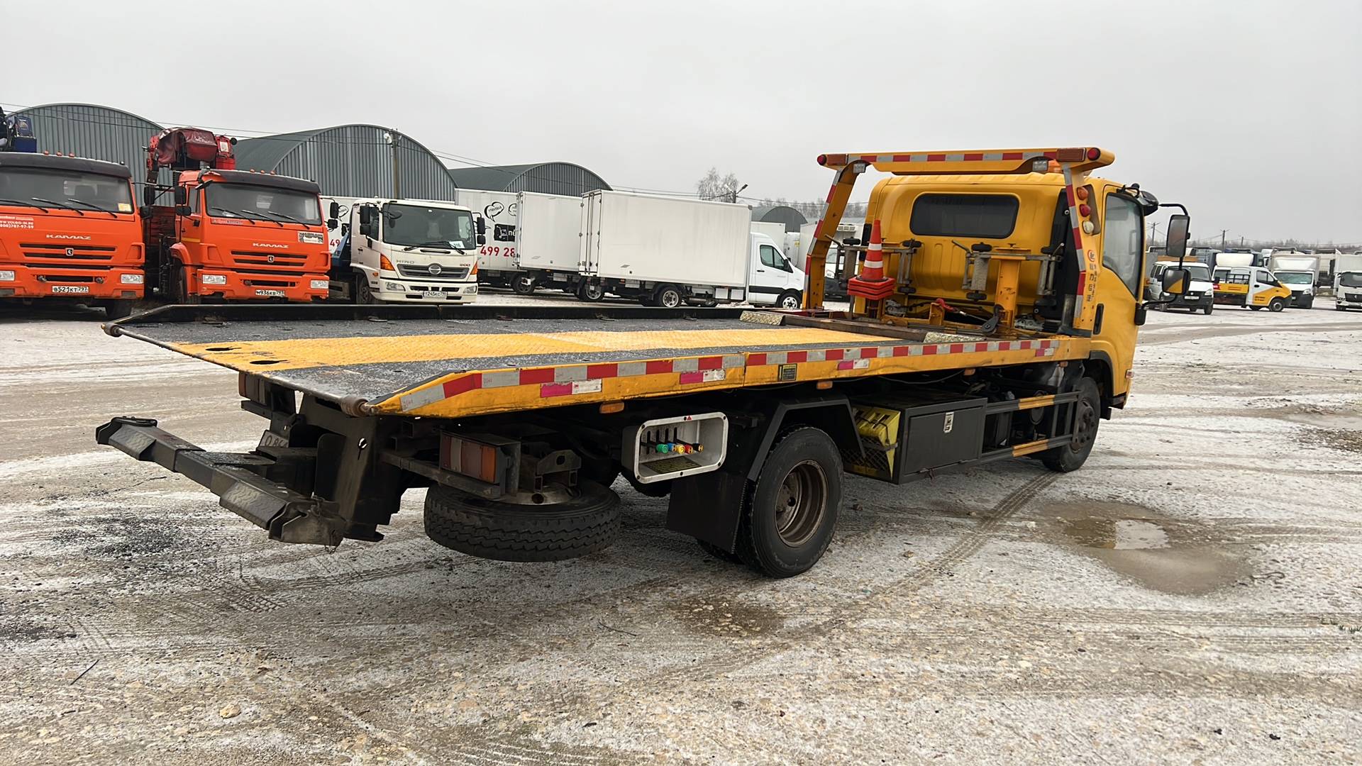 ISUZU ELF(KV100),  63 845 км, 2024 года в лизинг