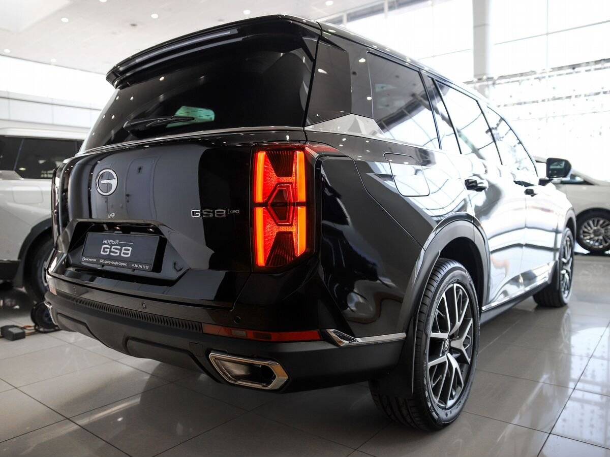 GAC GS8 GX Premium 2.0 8AT 4WD