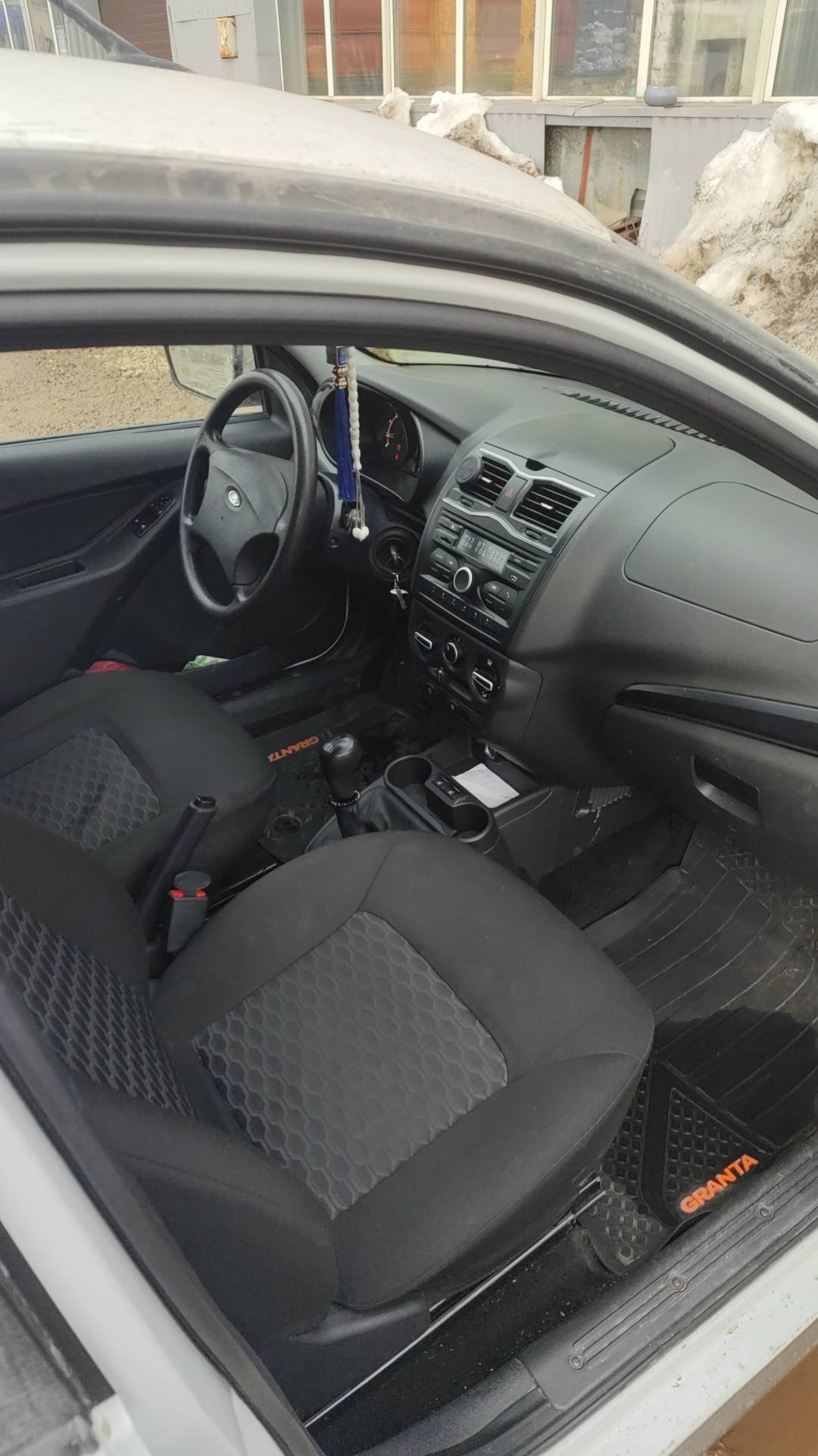 Lada Granta седан,  103 624 км, 2023 года в лизинг