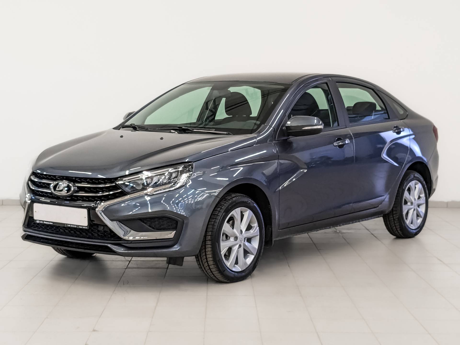 Lada Vesta седан Enjoy 24 1.8 122hp 6МТ