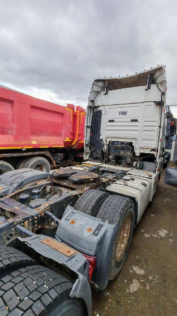 MAN TGX 18.440 4X2 BLS (XL),  1 100 000 км, 2014 года в лизинг
