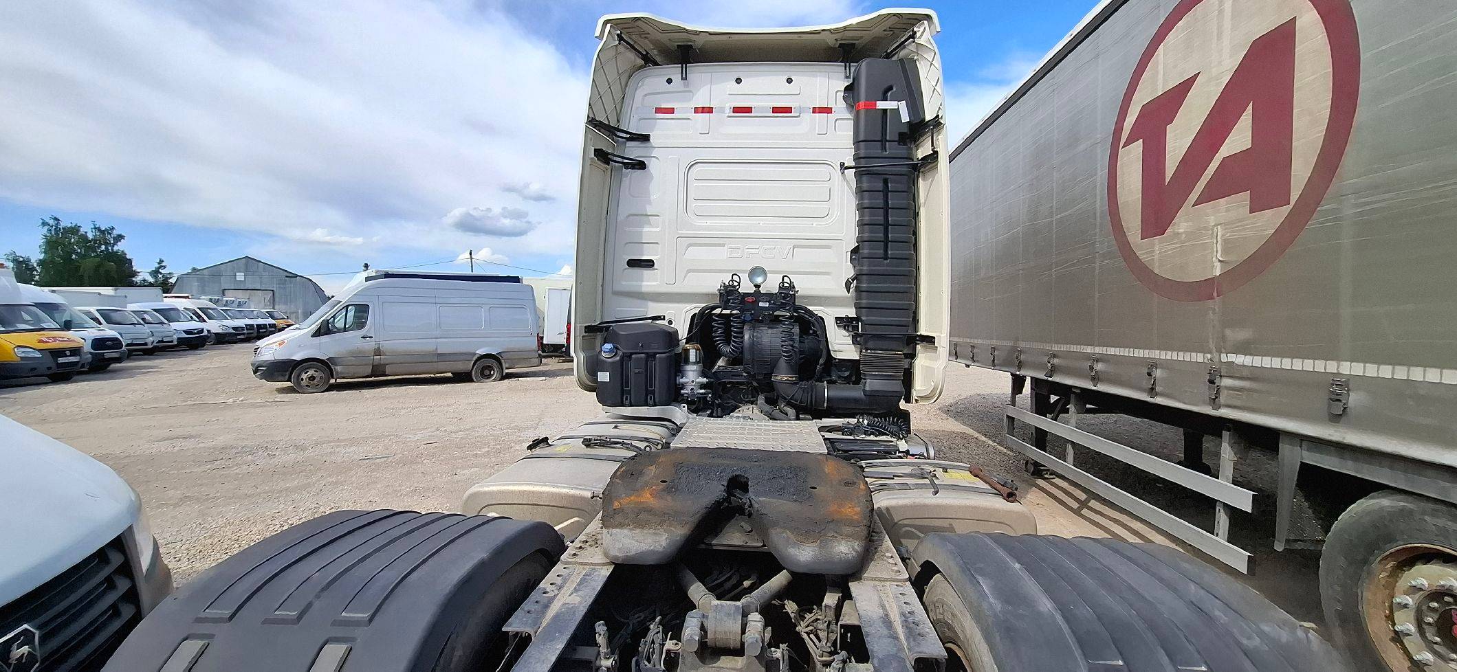 DongFeng DFH4180 4x2,  170 428 км, 2024 года в лизинг