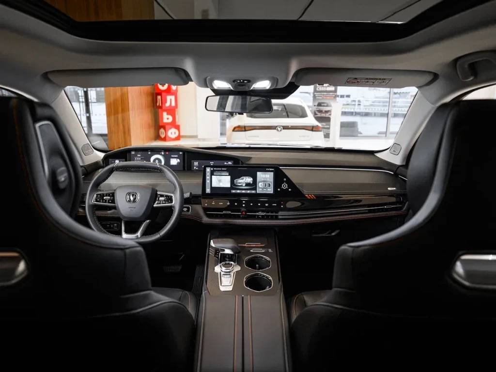 Changan Uni-K Tech 2.0 8AT AWD