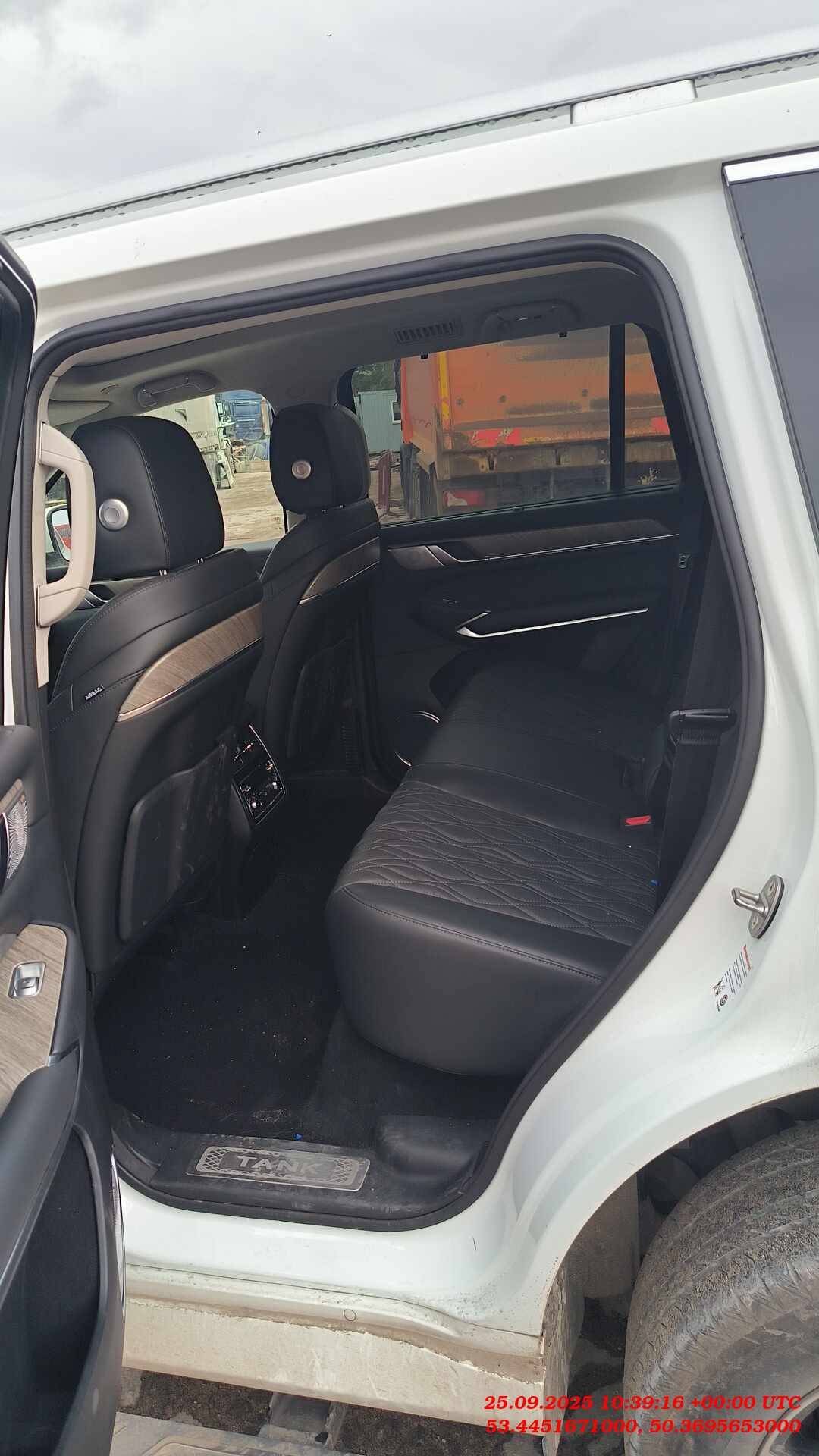 Tank 500,  19 760 км, 2023 года в лизинг