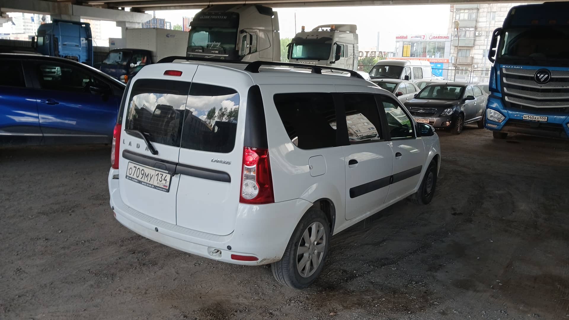 Lada Largus Кросс,  42 847 км, 2024 года в лизинг