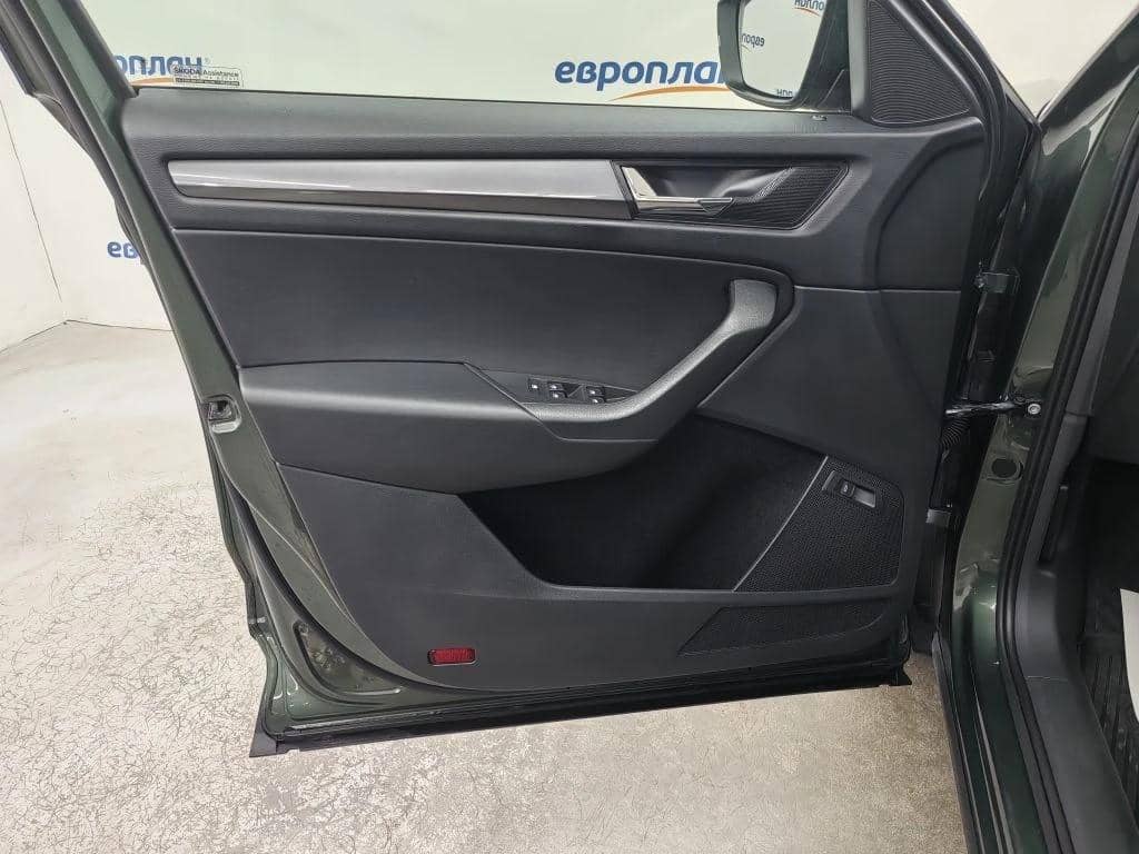Skoda Kodiaq,  128 935 км, 2019 года в лизинг