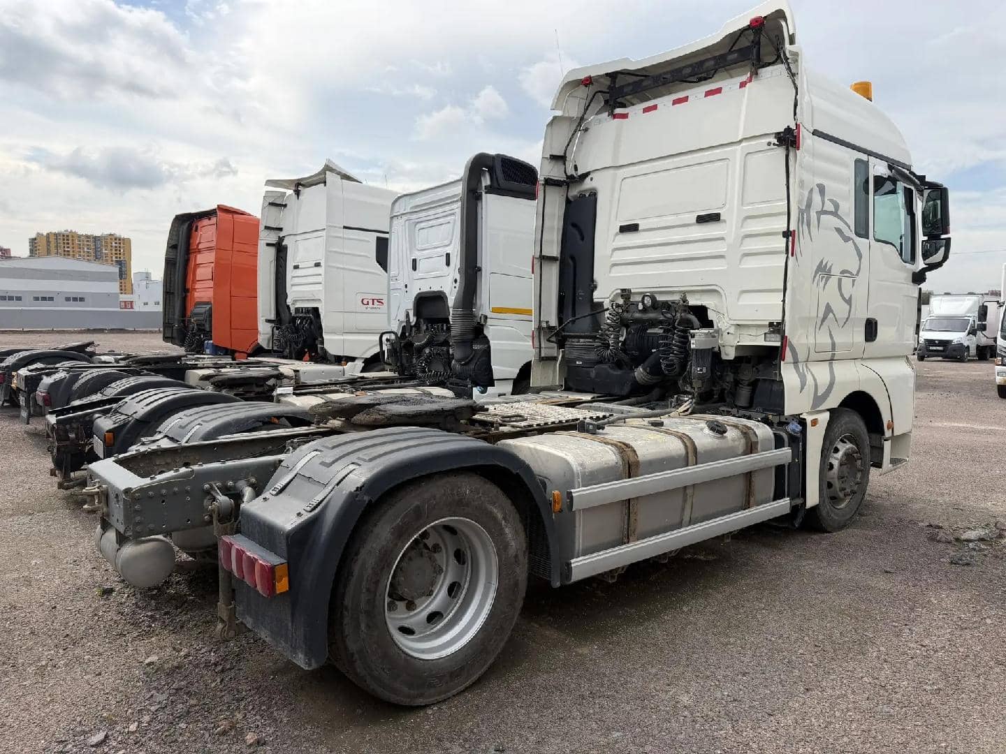 Sitrak C7H MAX 4x2 ZZ4186V361HE,  366 447 км, 2023 года