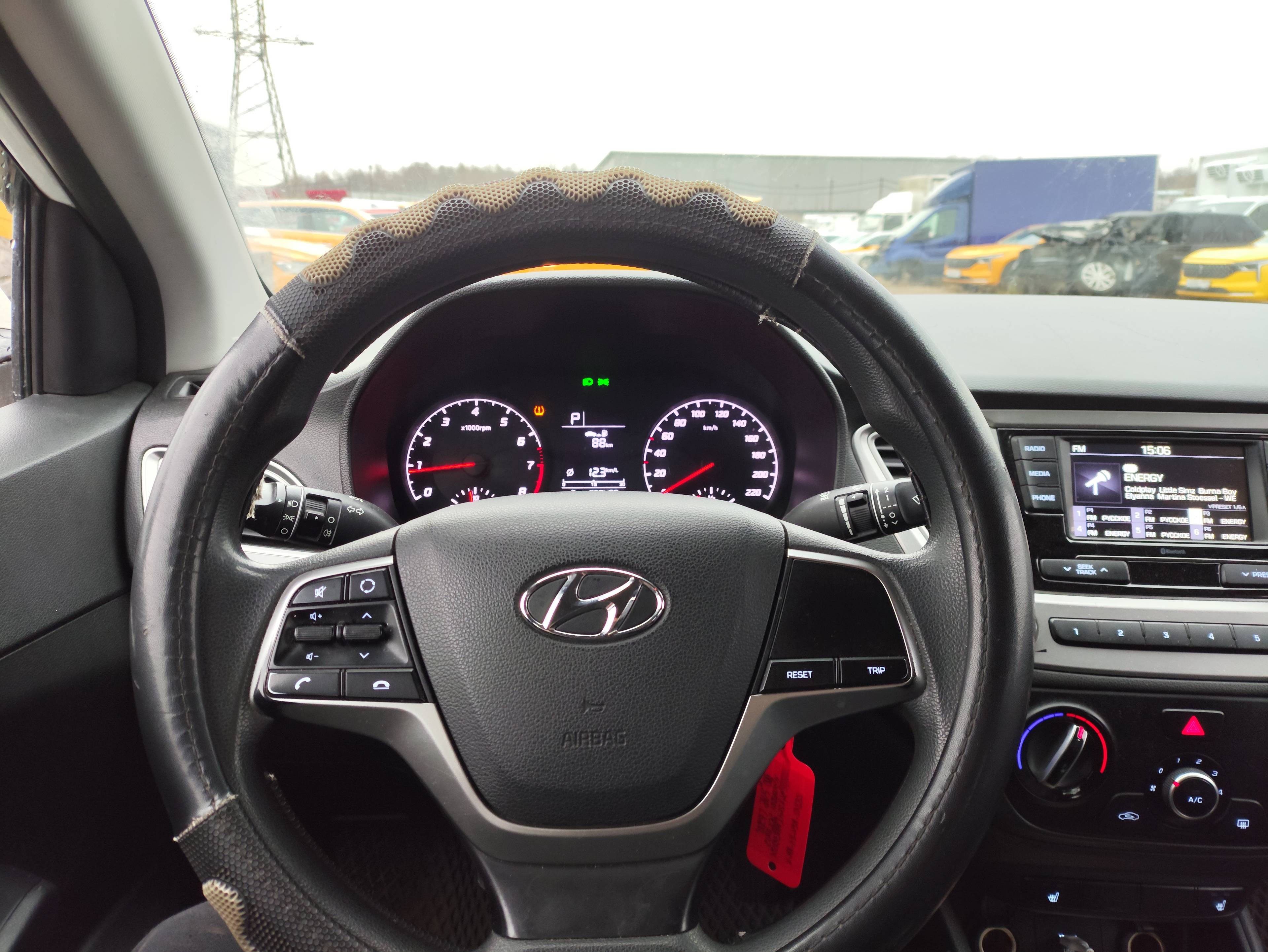 Hyundai Solaris,  255 495 км, 2021 года в лизинг