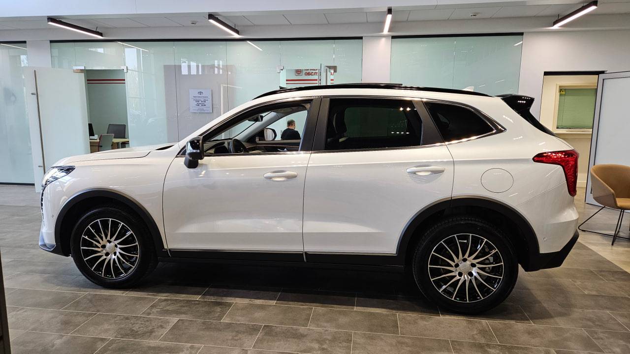 Haval Jolion Tech plus 1.5 7DCT 4WD