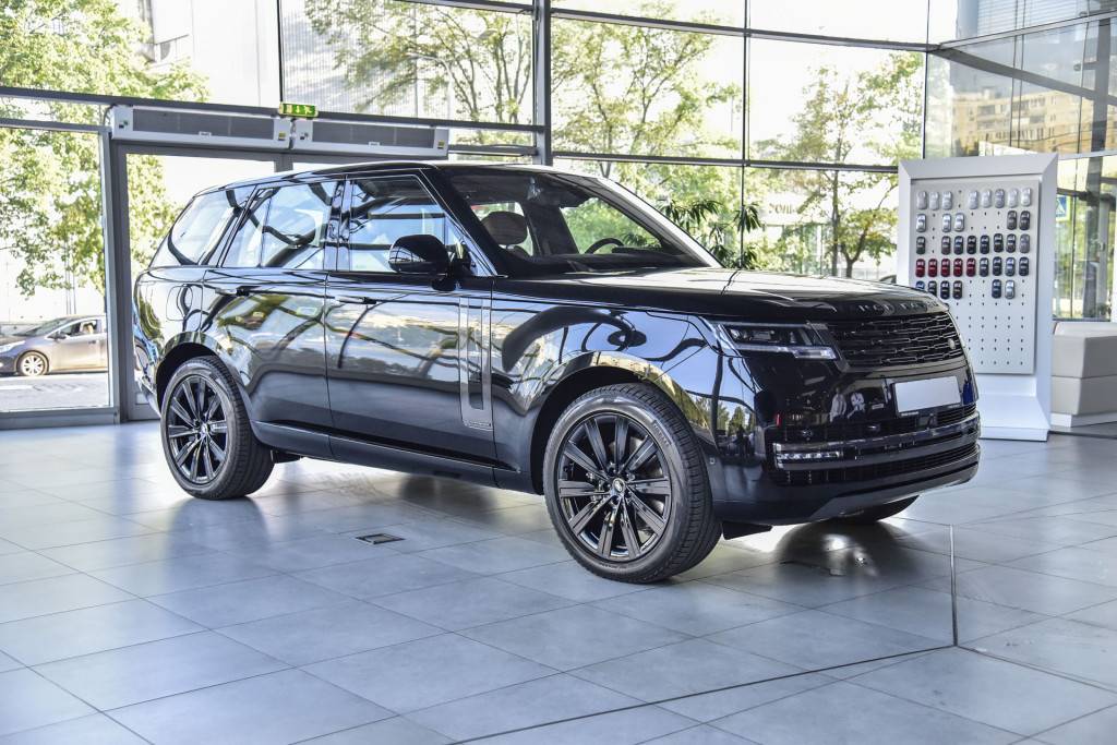 Land Rover Range Rover В6 3.0 дизель 350 л.с. гибрид Автобиография (Autobiography)