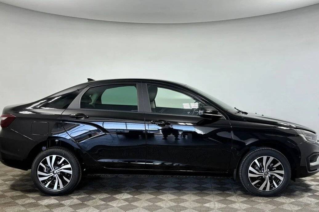 Lada Vesta седан Techno 24 1.8 122hp AT