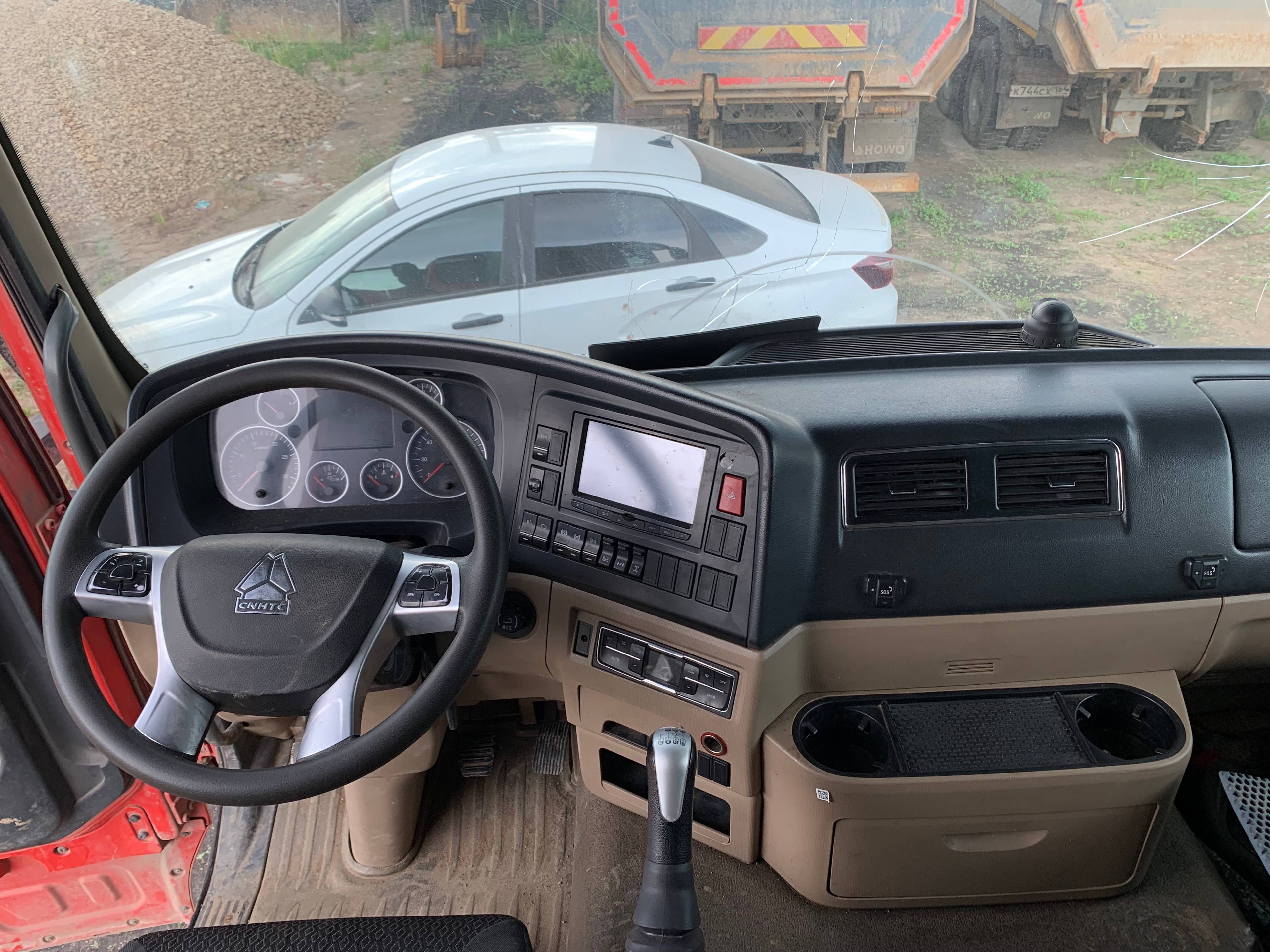 HOWO ZZ3317V386GE1 8х4 Лот 000007859