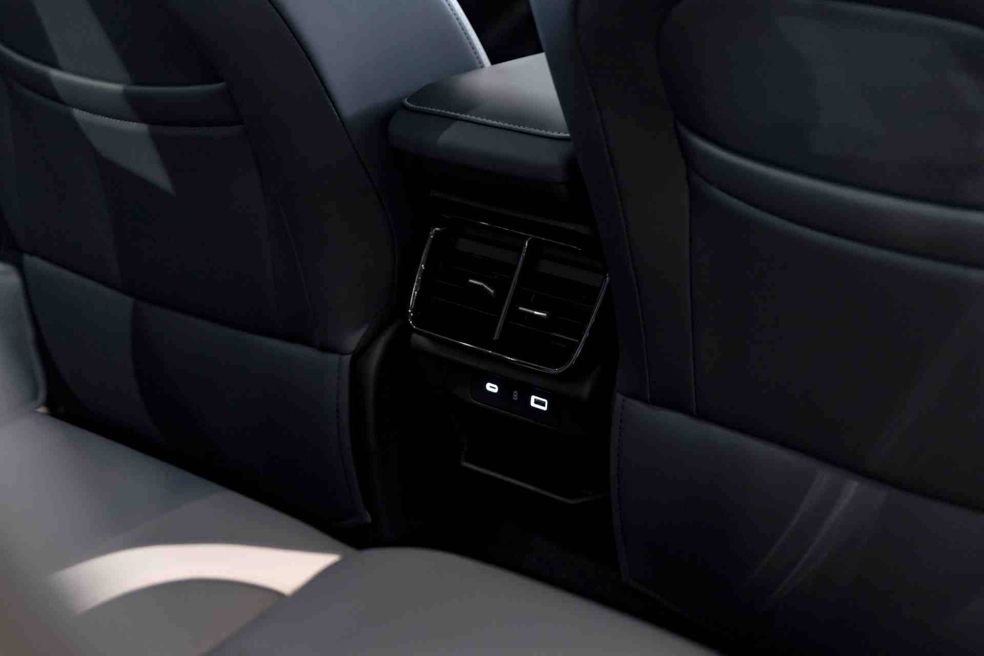 Geely Atlas Flagship 2.0T 8AT 4WD