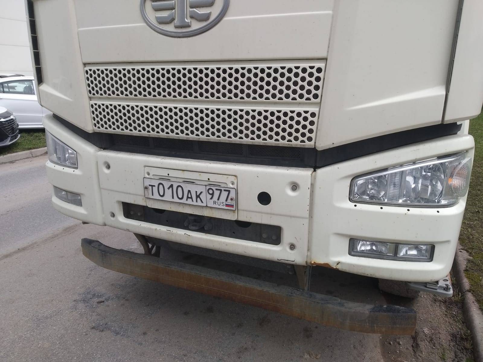 FAW CA3310P66K24T4E5 8х4 Лот 000001754