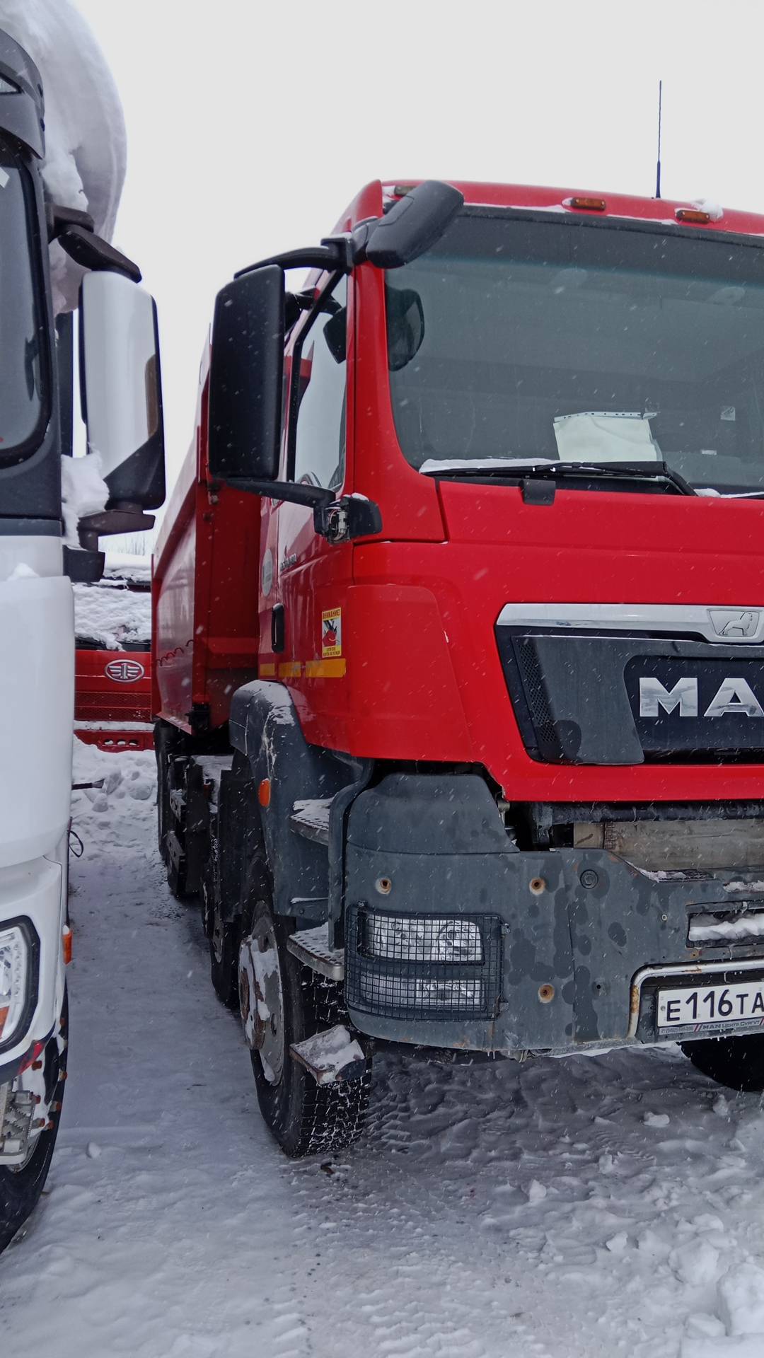 MAN TGS 41.480 8X8 BB-WW (M),  685 000 км, 2015 года в лизинг