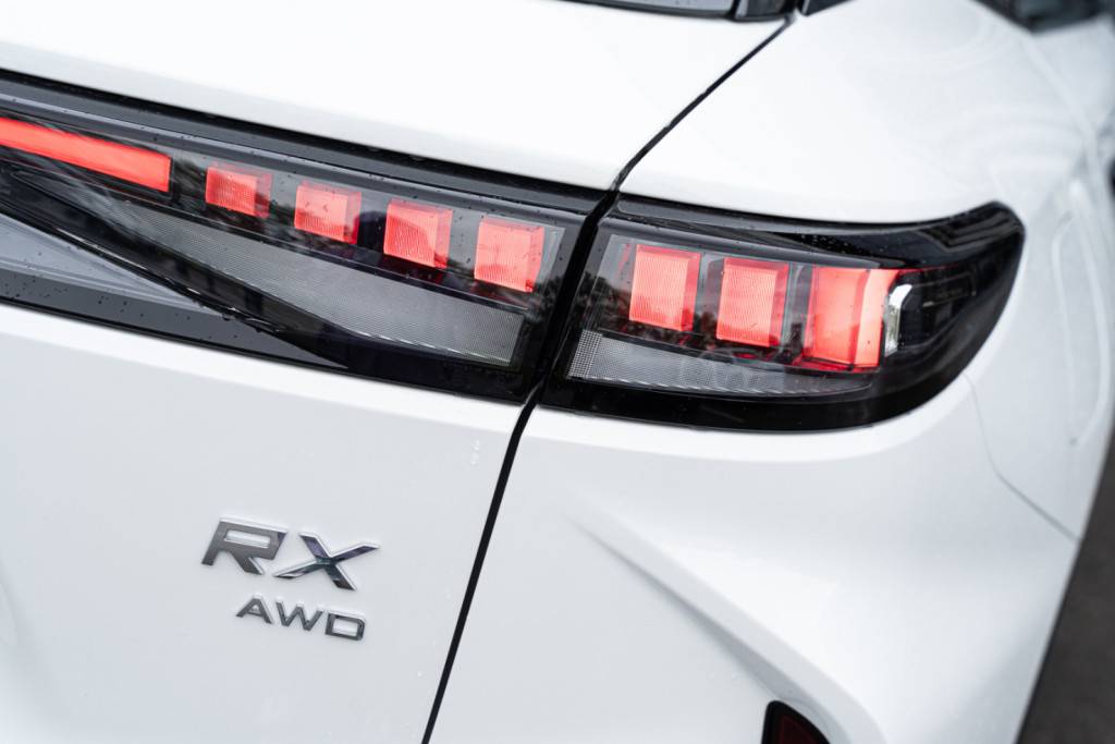 EXEED RX 2.0T 8AT Premium BI, RI, WI 4WD, IOV