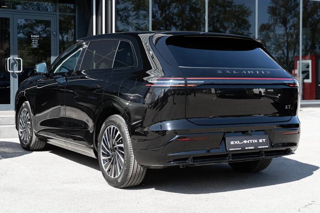 EXEED Exlantix ET 1.5T+40KWh AWD TOP BL