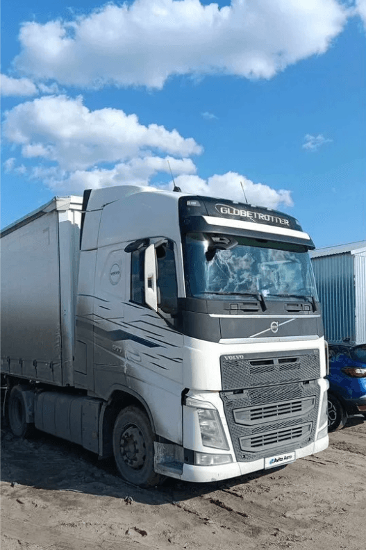 Volvo FH 500 4x2 (FH Globetrotter),  855 939 км, 2017 года