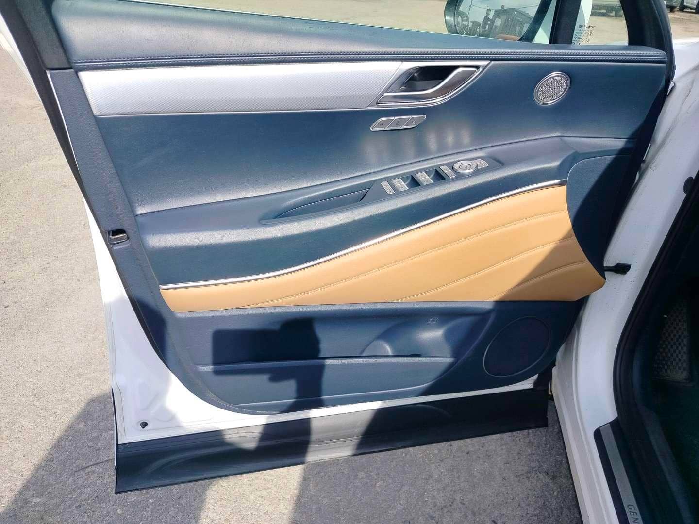 Genesis GV80,  165 830 км, 2021 года в лизинг