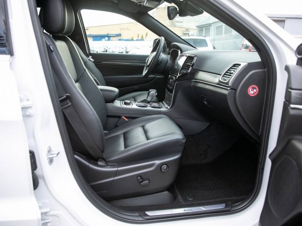 Jeep Grand Cherokee Limited 2.0 AT 4WD