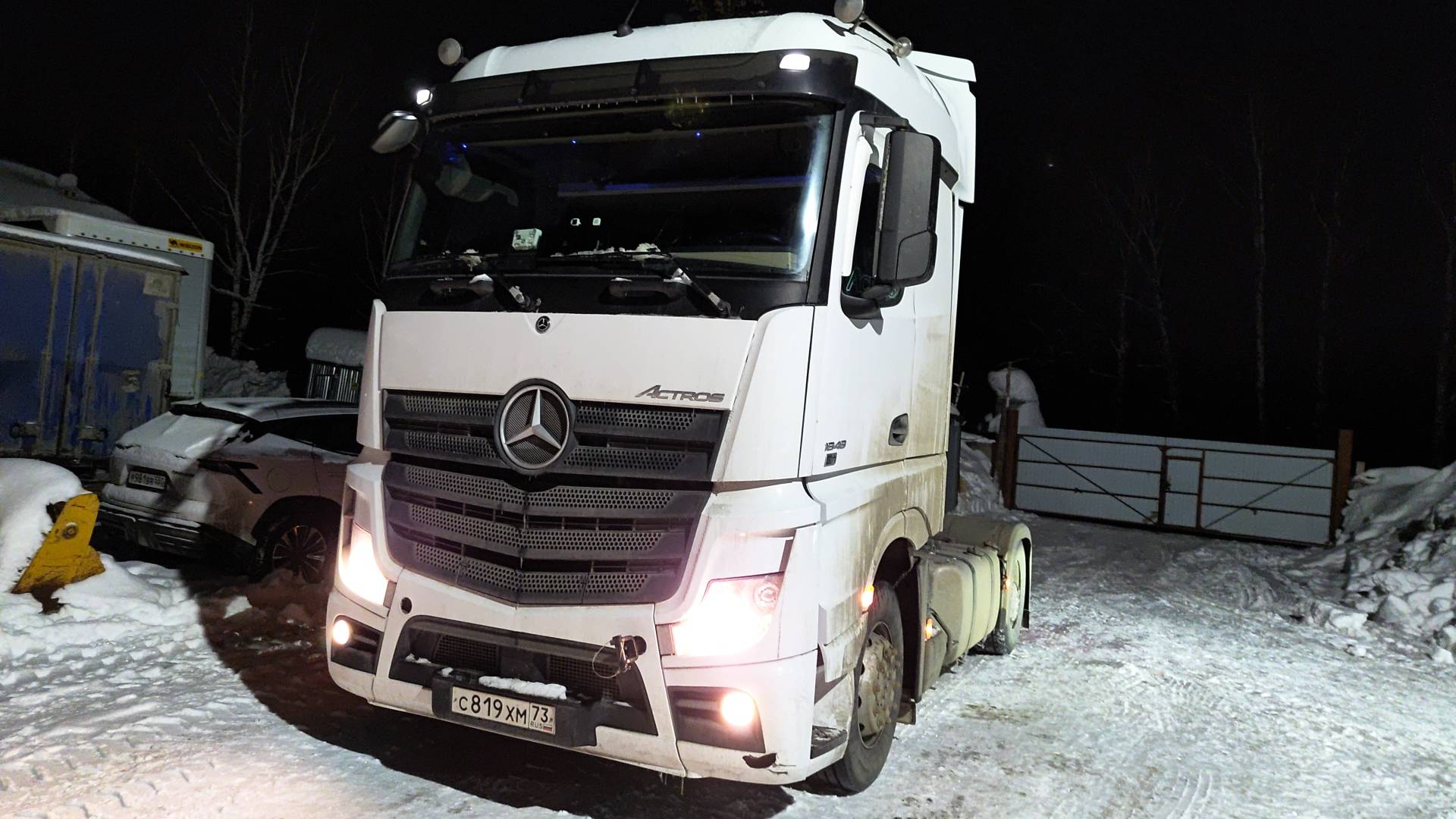 Mercedes-Benz BJ4186Y6AAL-A4