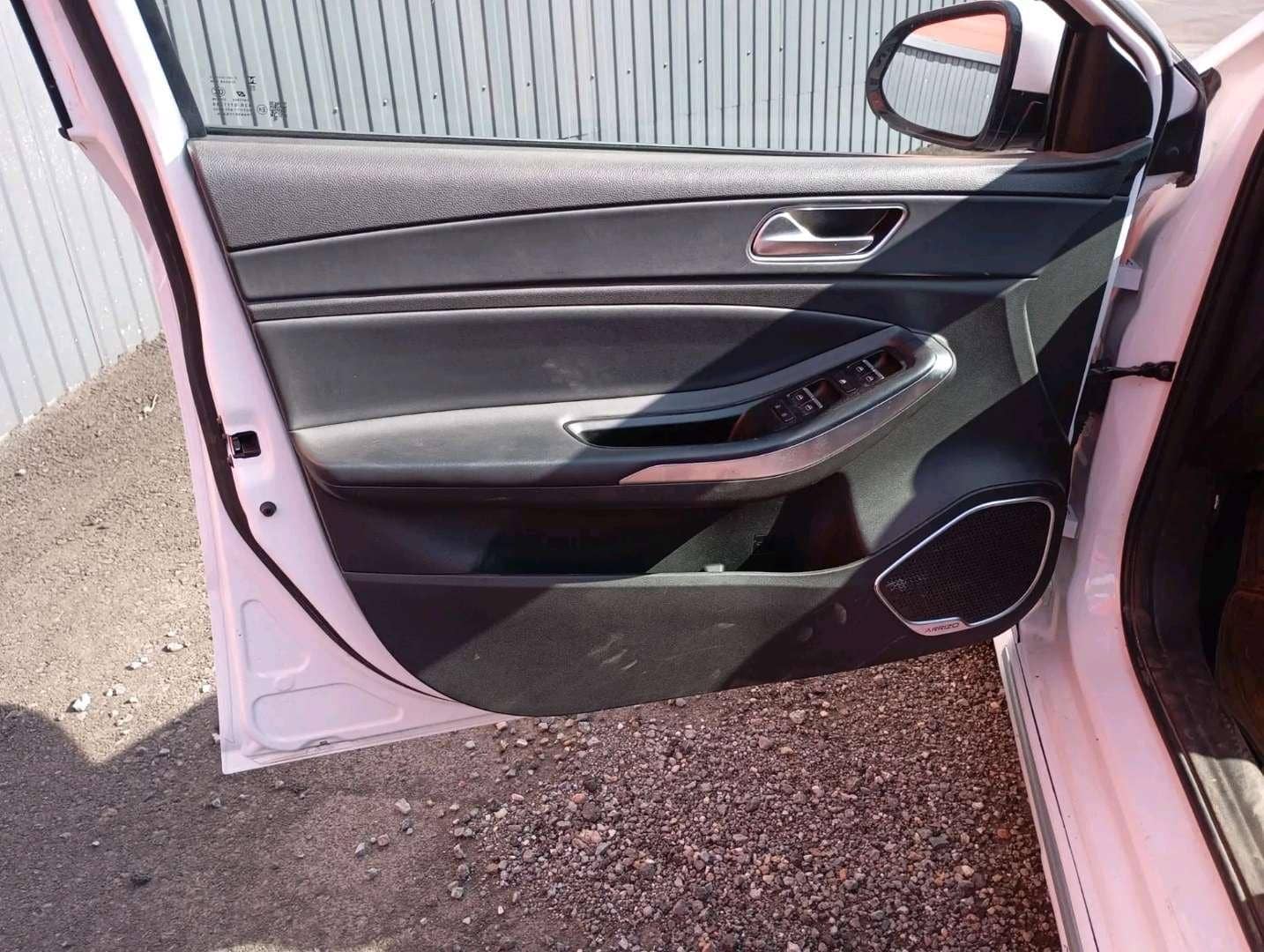 OMODA S5,  148 089 км, 2023 года в лизинг