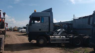 Sitrak С7Н 6×4 ZZ4256V364HE