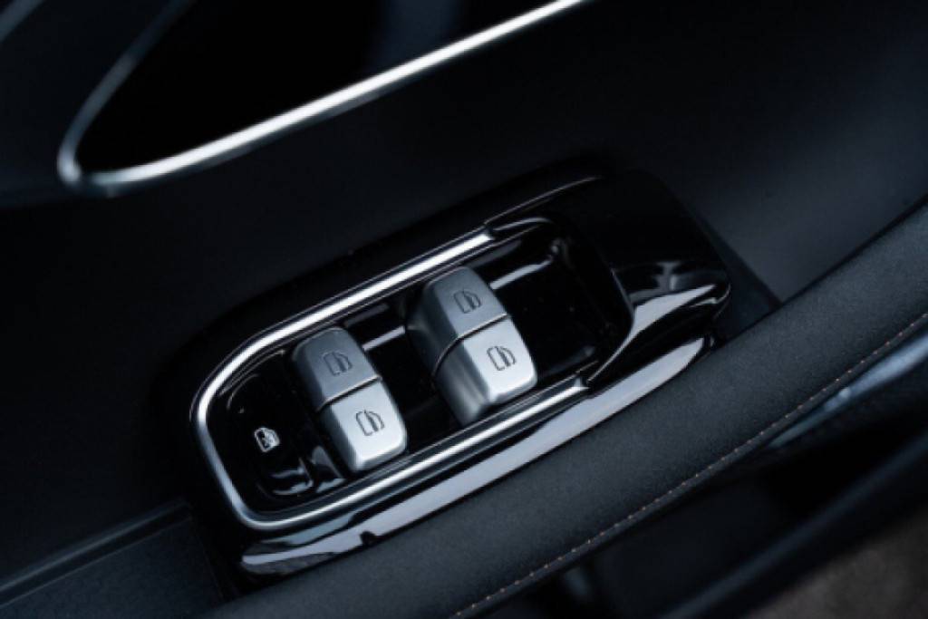 EXEED TXL Prestige 1.6 TGDI DCT7 AWD