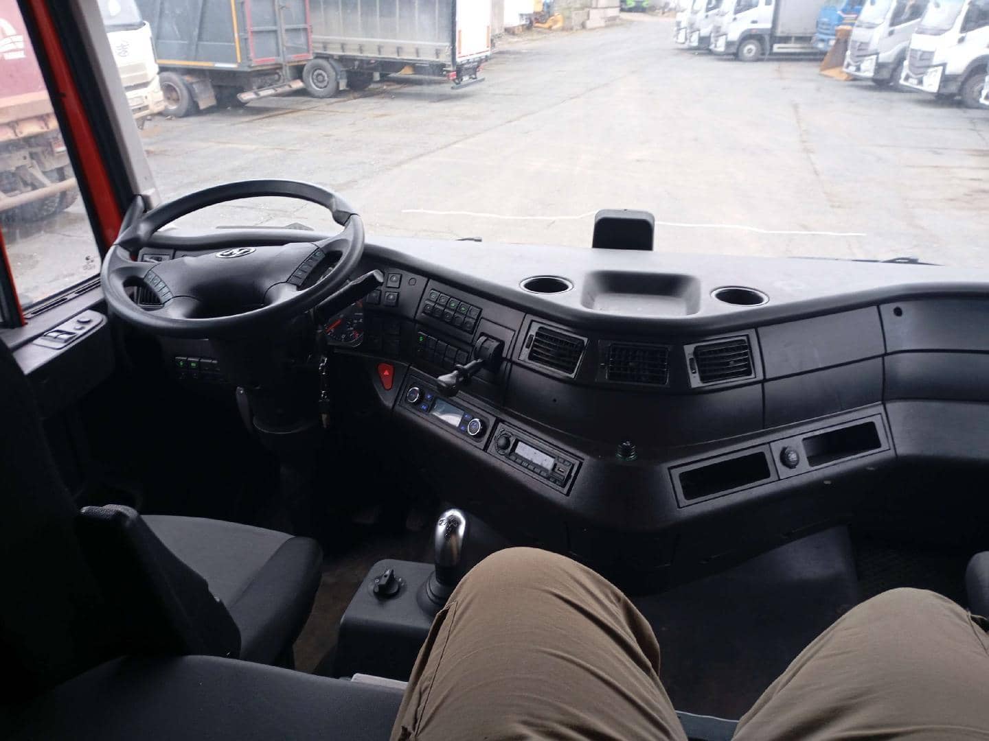 HONGYAN CQ4186HV52,  229 862 км, 2020 года в лизинг