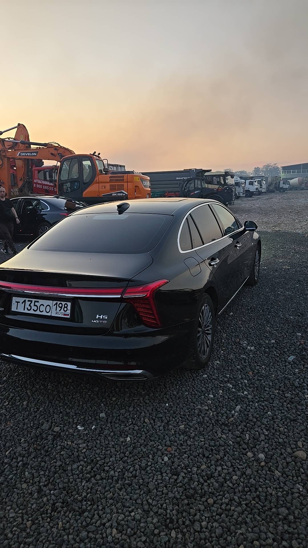 Hongqi H5,  89 386 км, 2024 года в лизинг