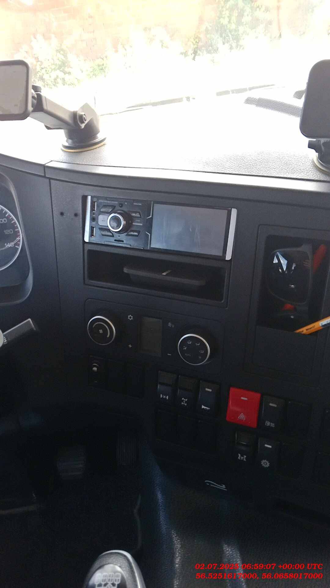 Shacman SX331863366,  247 365 км, 2022 года в лизинг