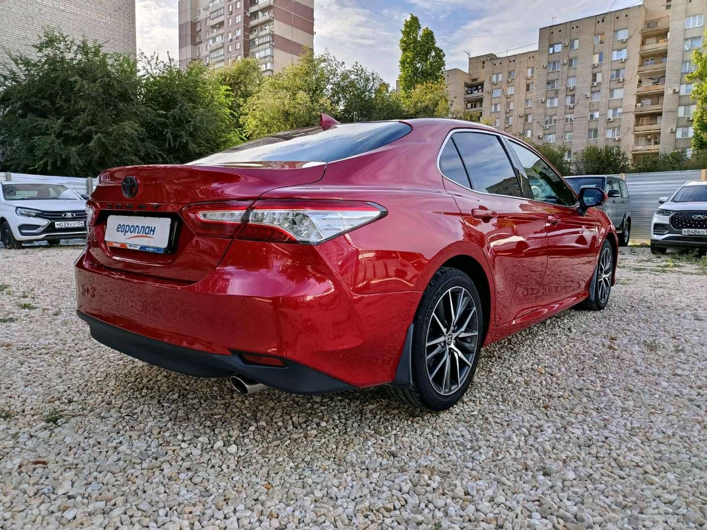 Toyota Camry,  98 589 км, 2021 года в лизинг