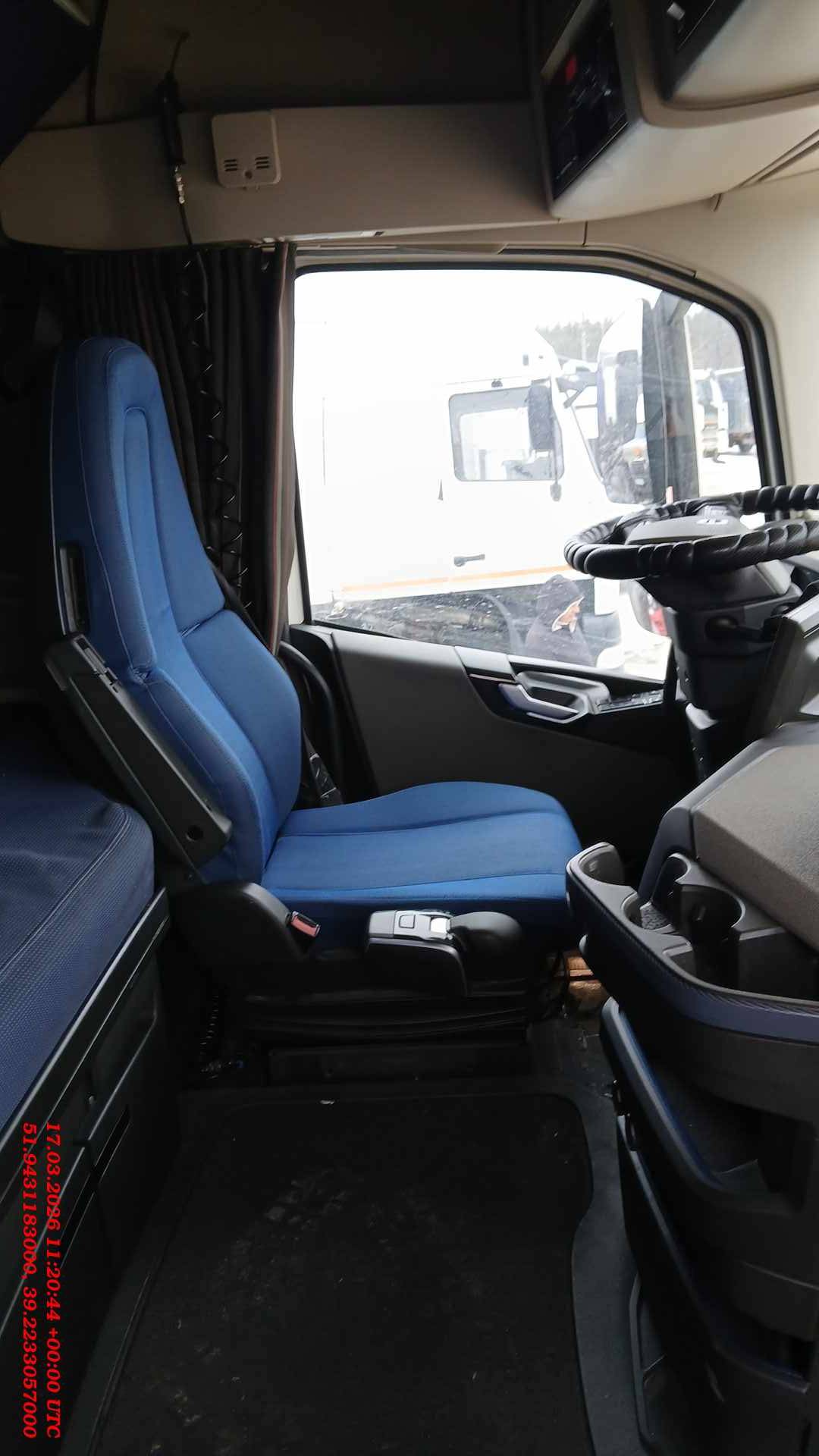 Volvo FH 460 4x2 (FH Globetrotter XL),  643 999 км, 2022 года в лизинг