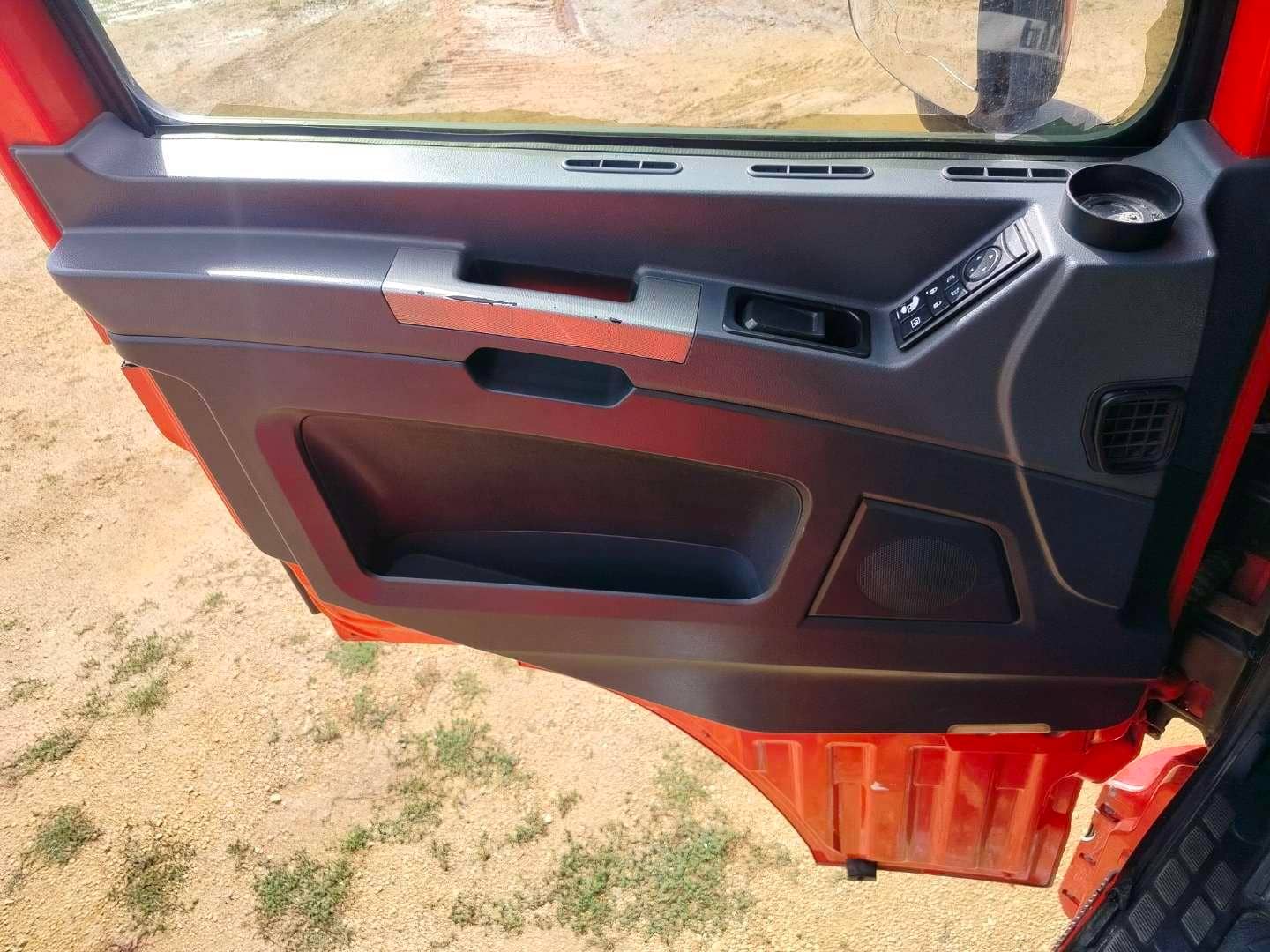 Shacman SX4189XD1Q1,  228 021 км, 2022 года в лизинг