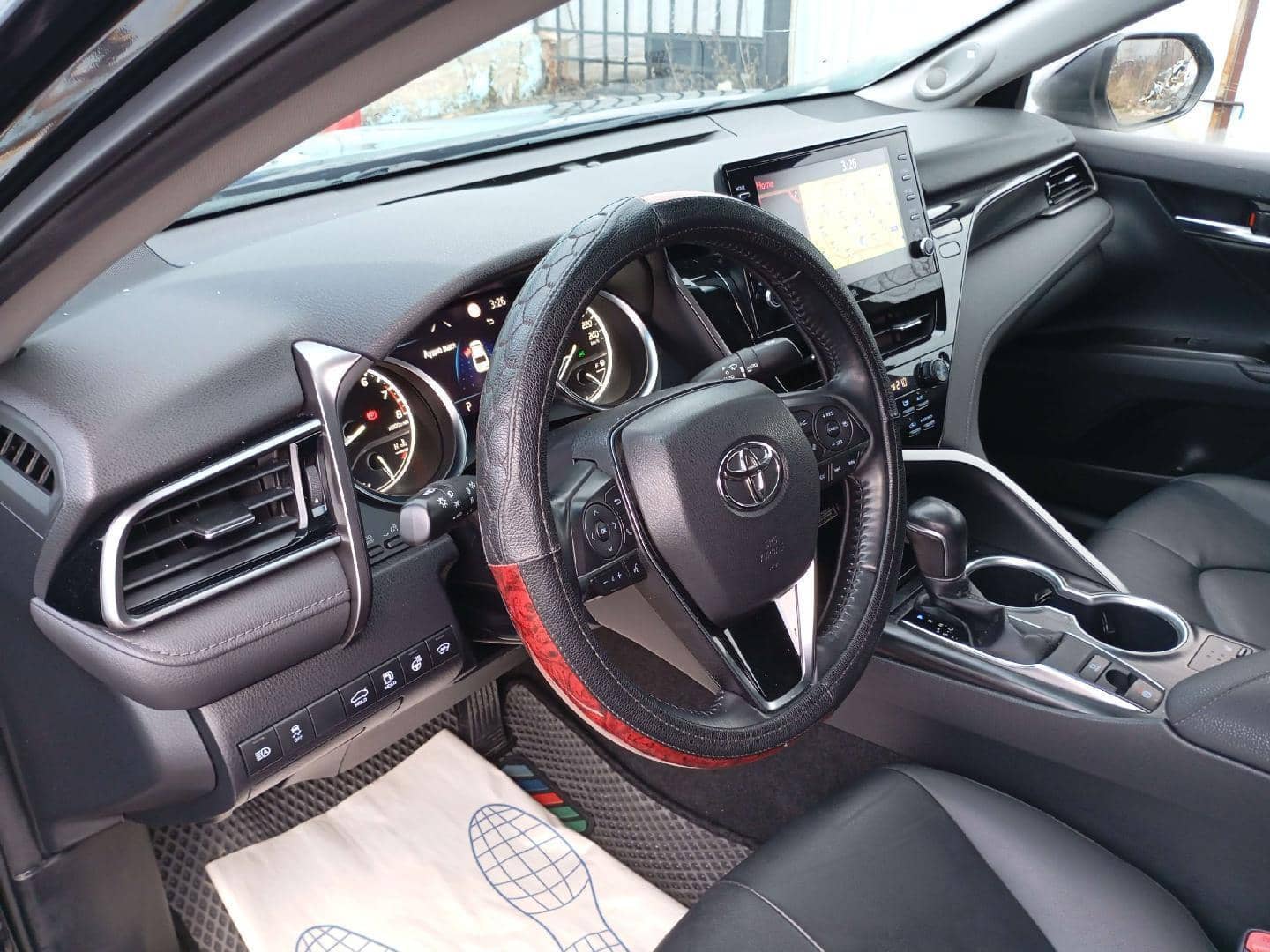 Toyota Camry,  80 425 км, 2022 года в лизинг