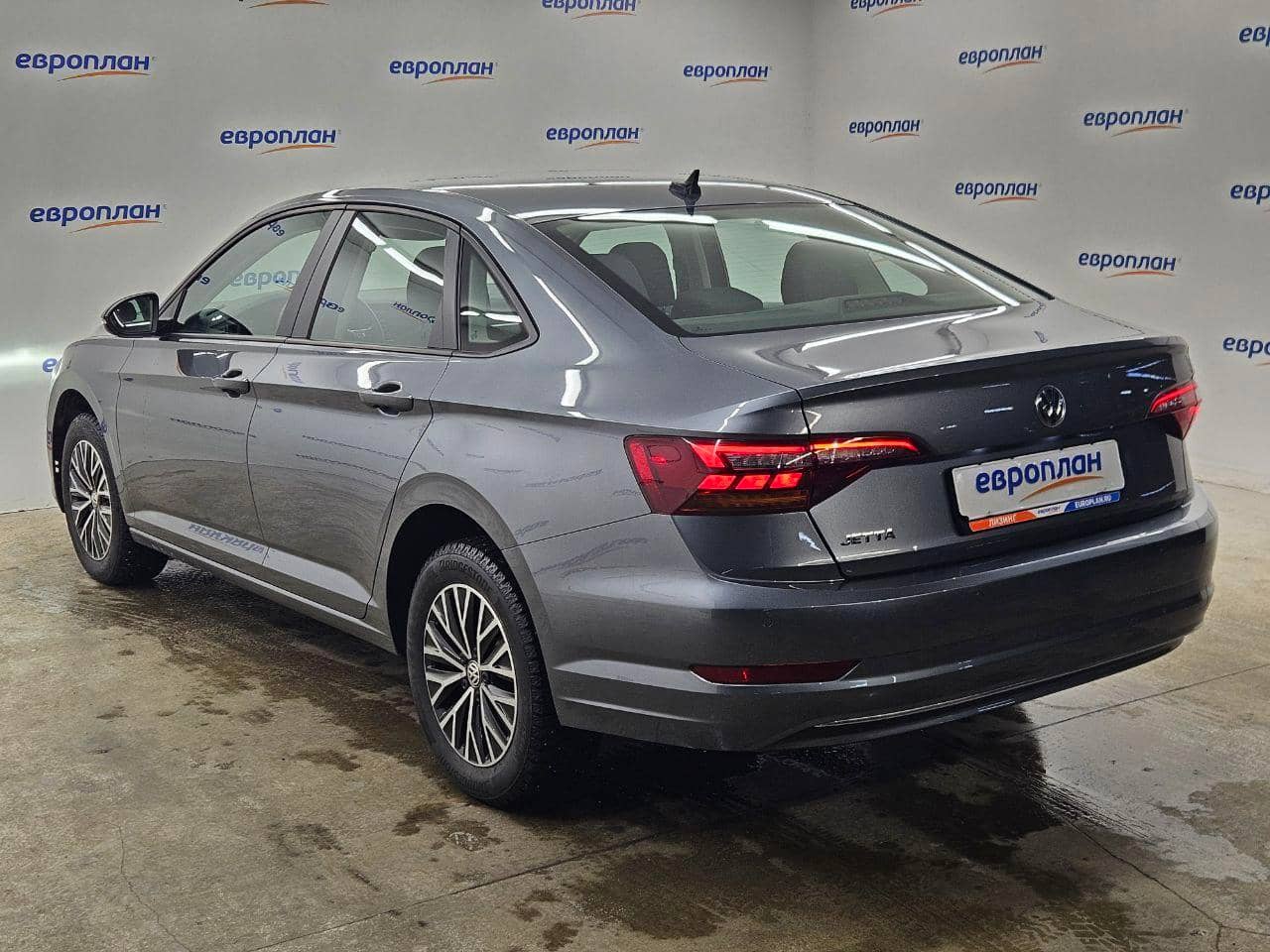 Volkswagen Jetta,  123 248 км, 2020 года в лизинг