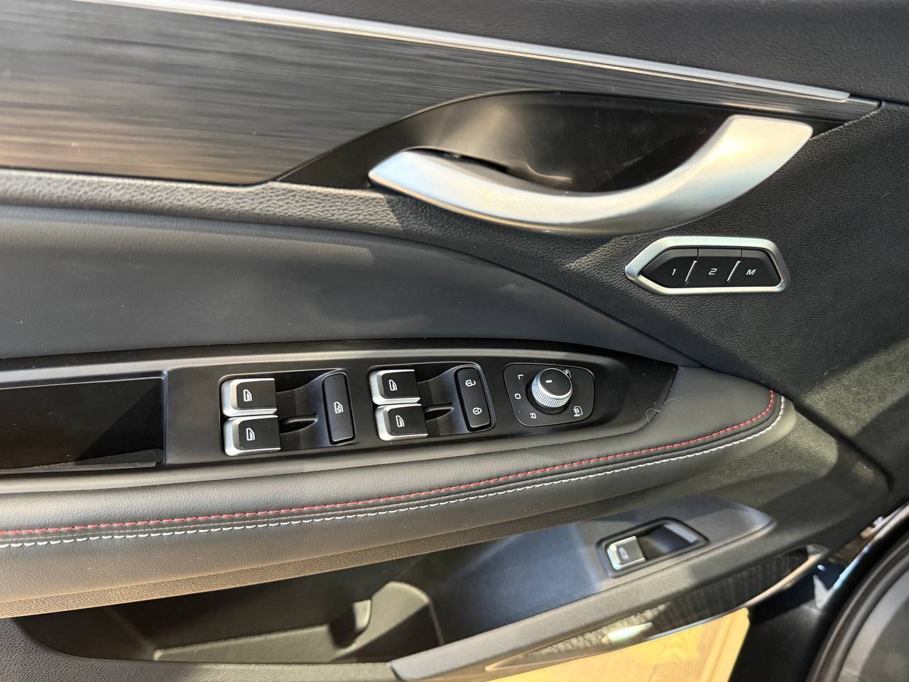 Knewstar 001 Flagship Sport 2.0T 4WD 8AT