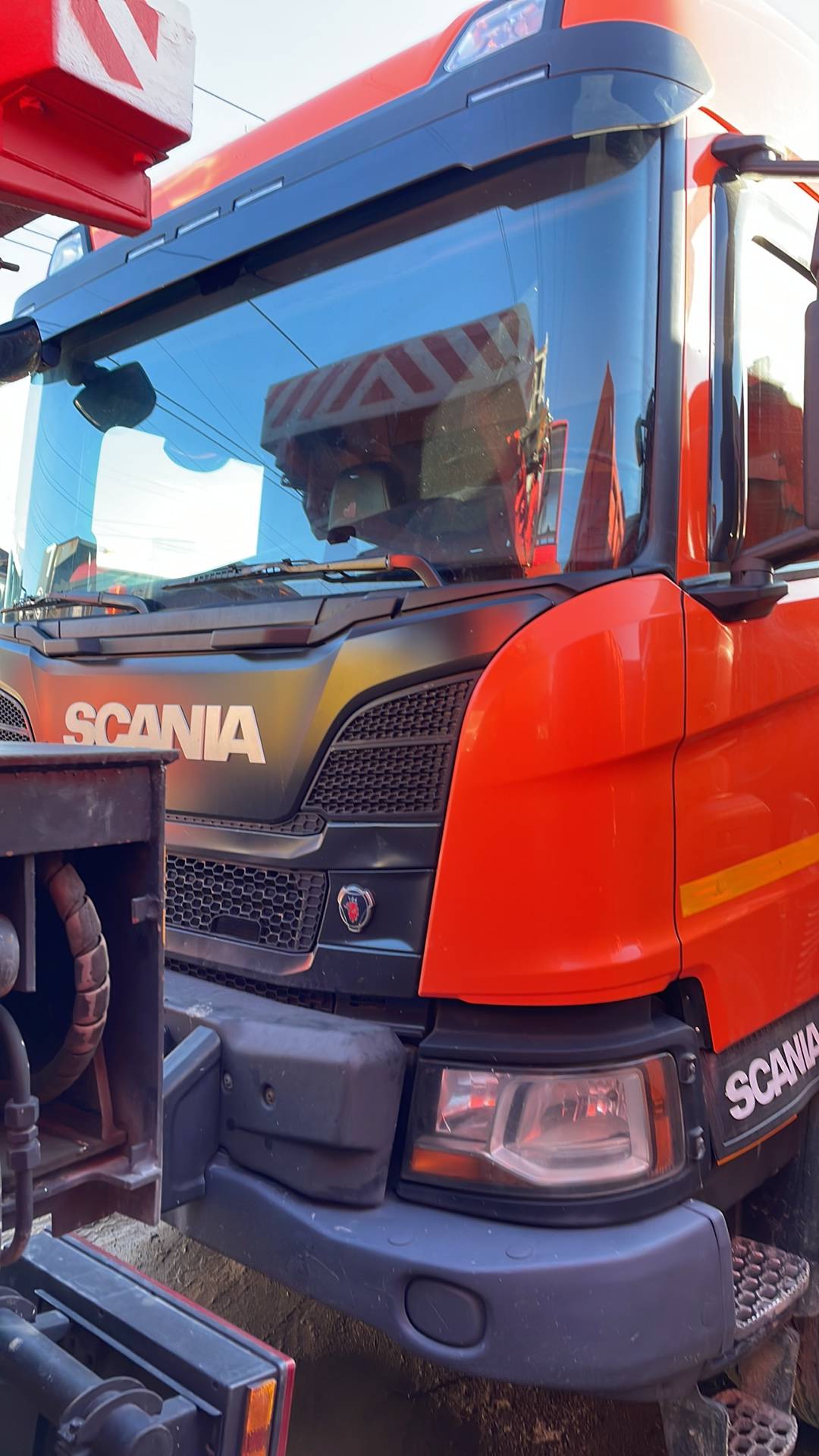 SCANIA P 440 B8x4HZ (СP17),  410 992 км, 2021 года в лизинг