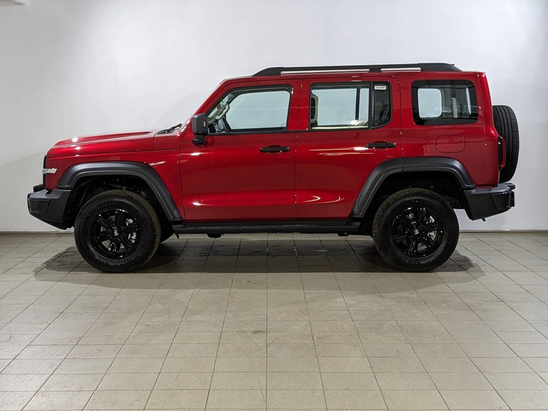 Tank 300 City Adventure 2.0 8AT 4WD