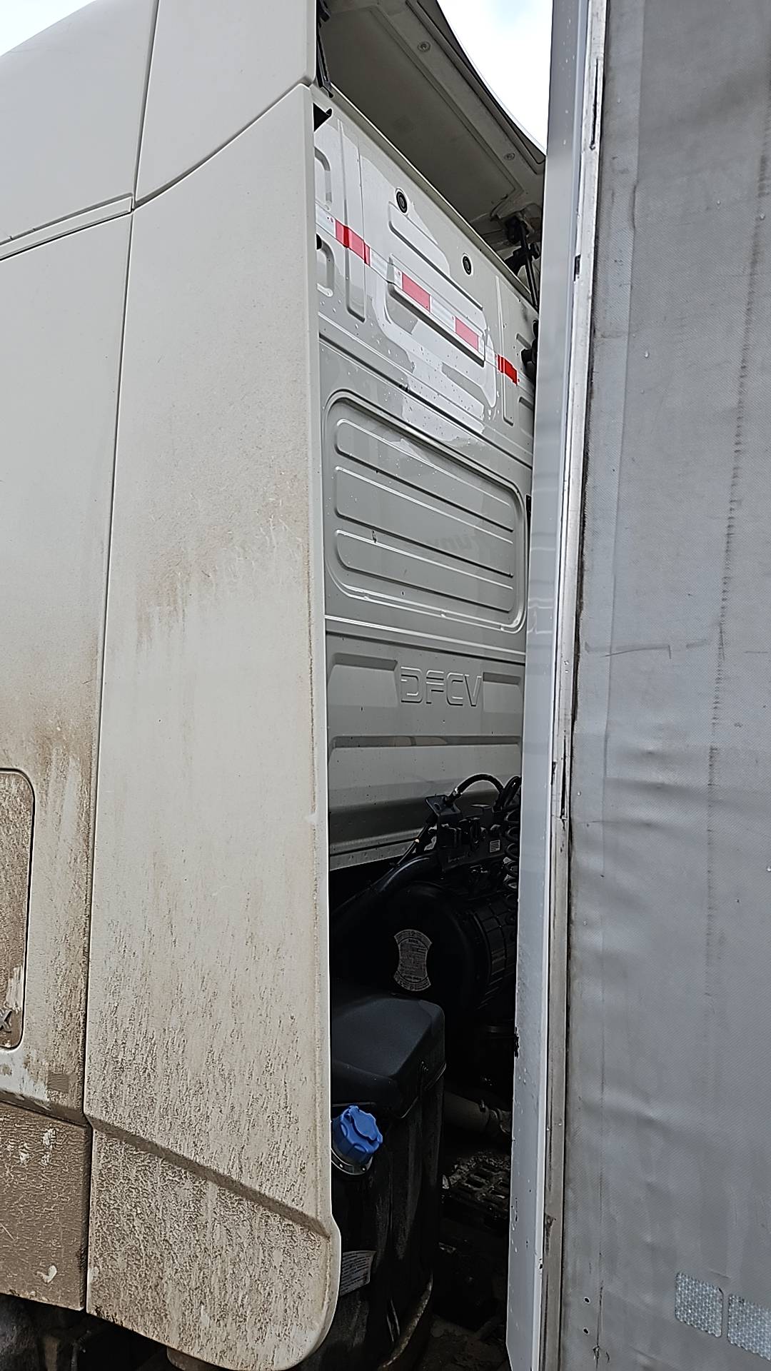 DongFeng GX D111A 4x2,  369 903 км, 2023 года в лизинг