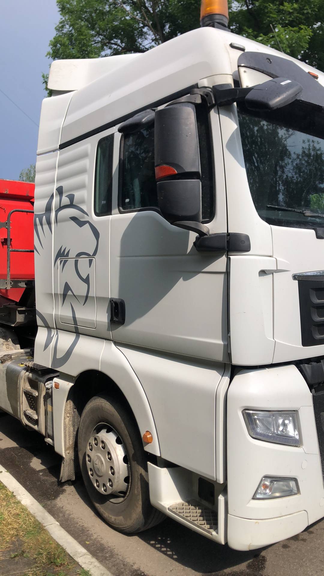 Sitrak С7Н 6×4 ZZ4256V364HE