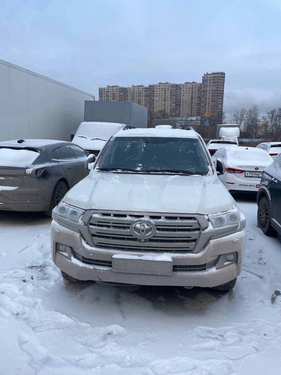 Toyota Land Cruiser 200,  201 605 км, 2019 года в лизинг