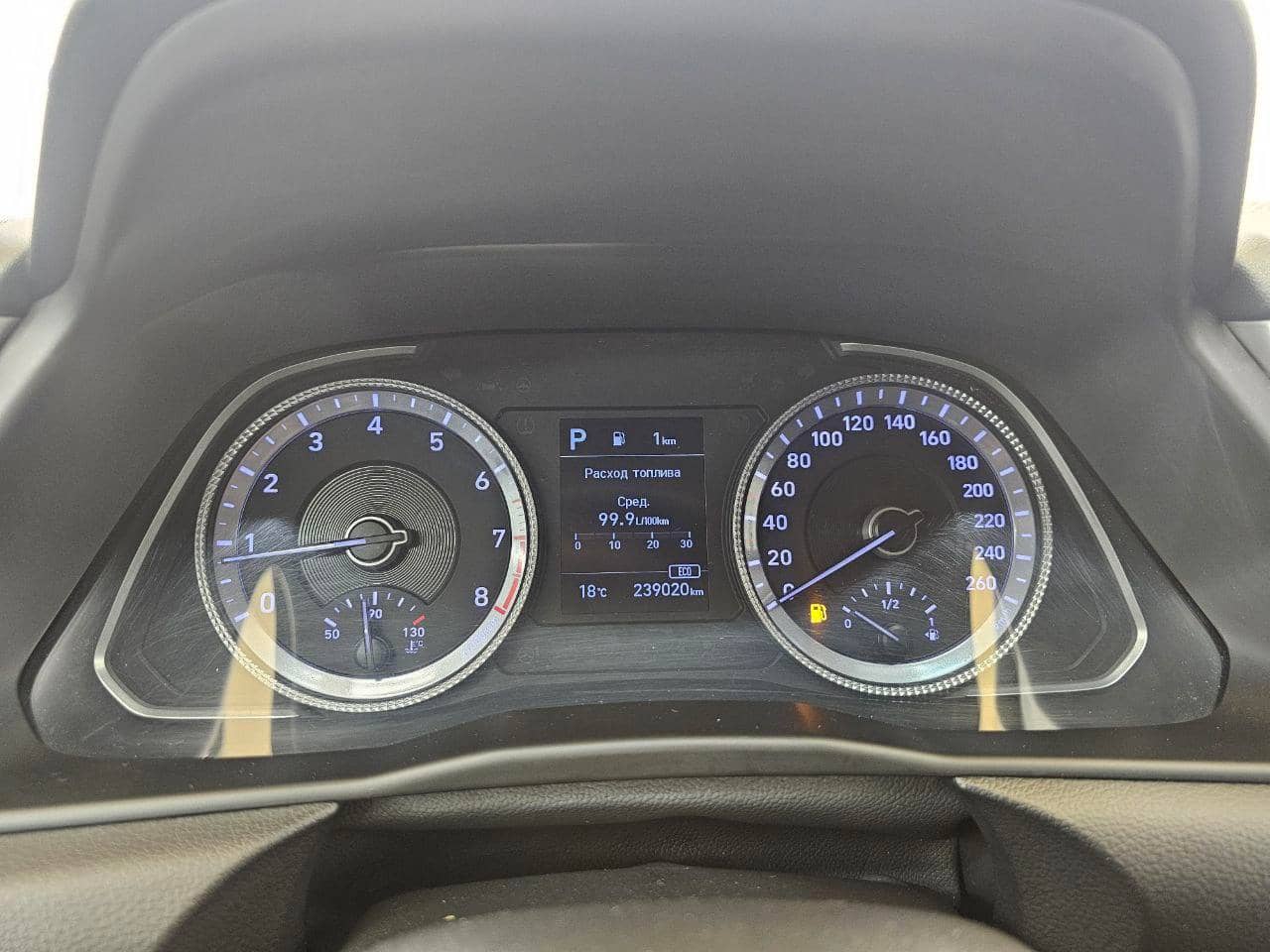 Hyundai Sonata,  239 020 км, 2021 года в лизинг