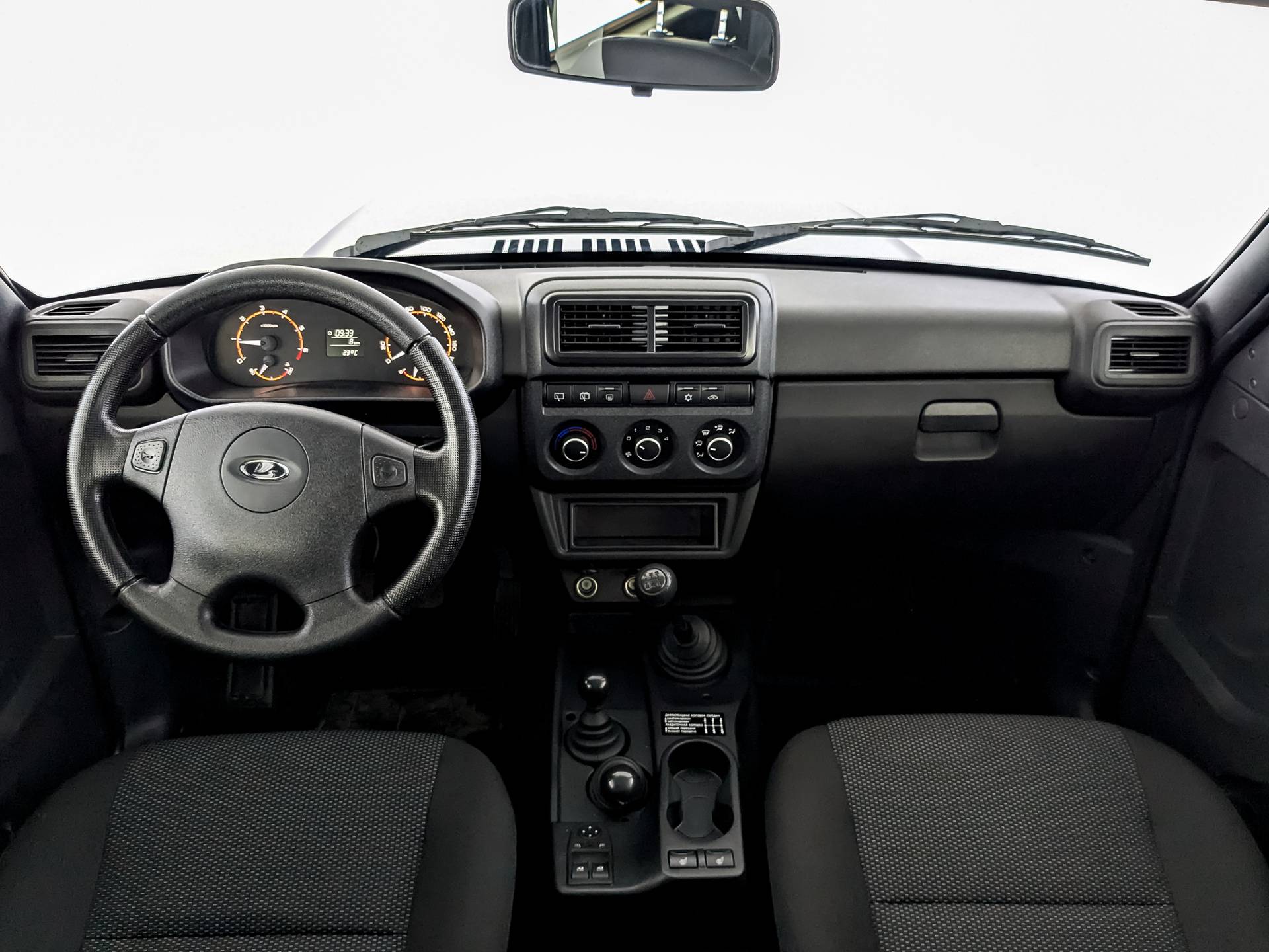 Lada Niva Legend Bronto Luxe 1.7 5MT