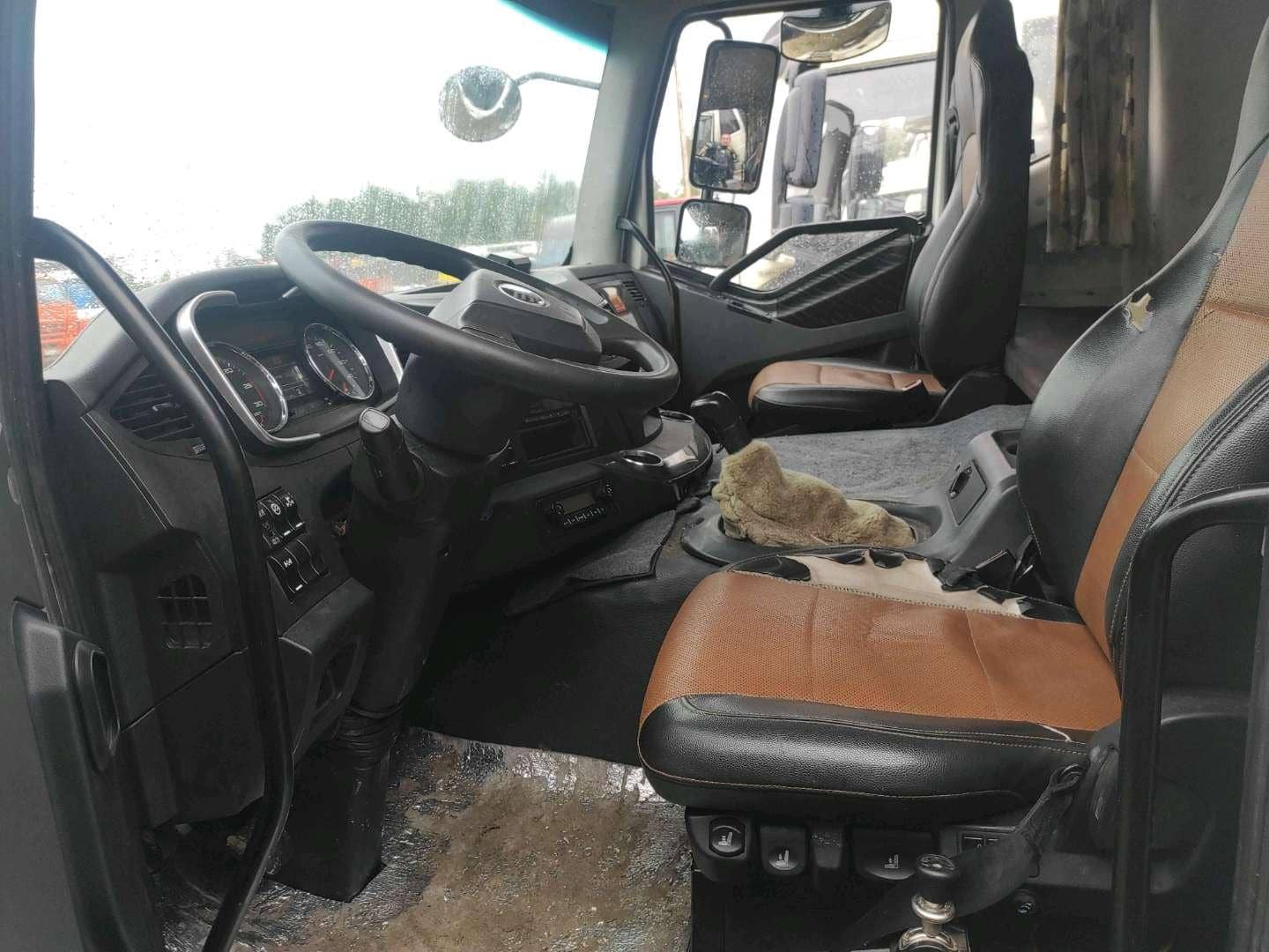 FAW CA3250P66K24L1TE5 6x6,  162 151 км, 2023 года в лизинг